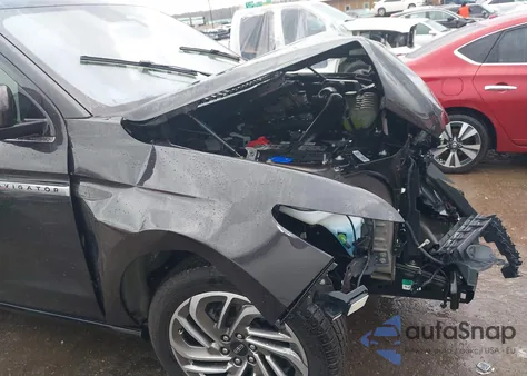 2025 Lincoln Navigator Reserve from USA, damaged, VIN 5LMJJ2LG4SEL10107